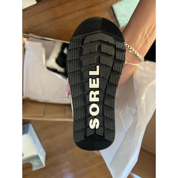 Sorel Whitney II Strap Faux Fur Black Puffer Boots Size 10 - Picture 6 of 6